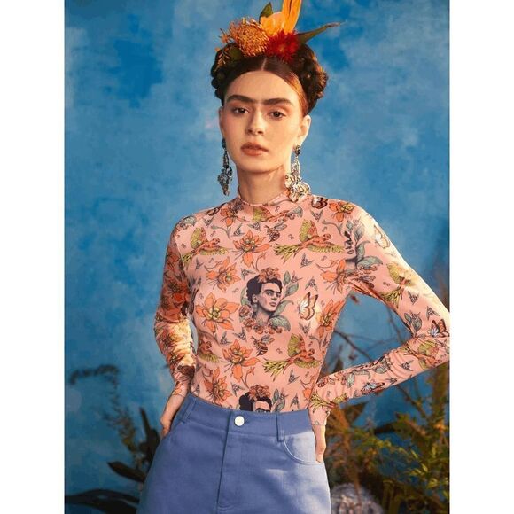 2pcs Frida Kahlo Bundle Mock Neck Tee and Floral Print Pleated Skirt SIZE S NWT - Picture 12 of 14